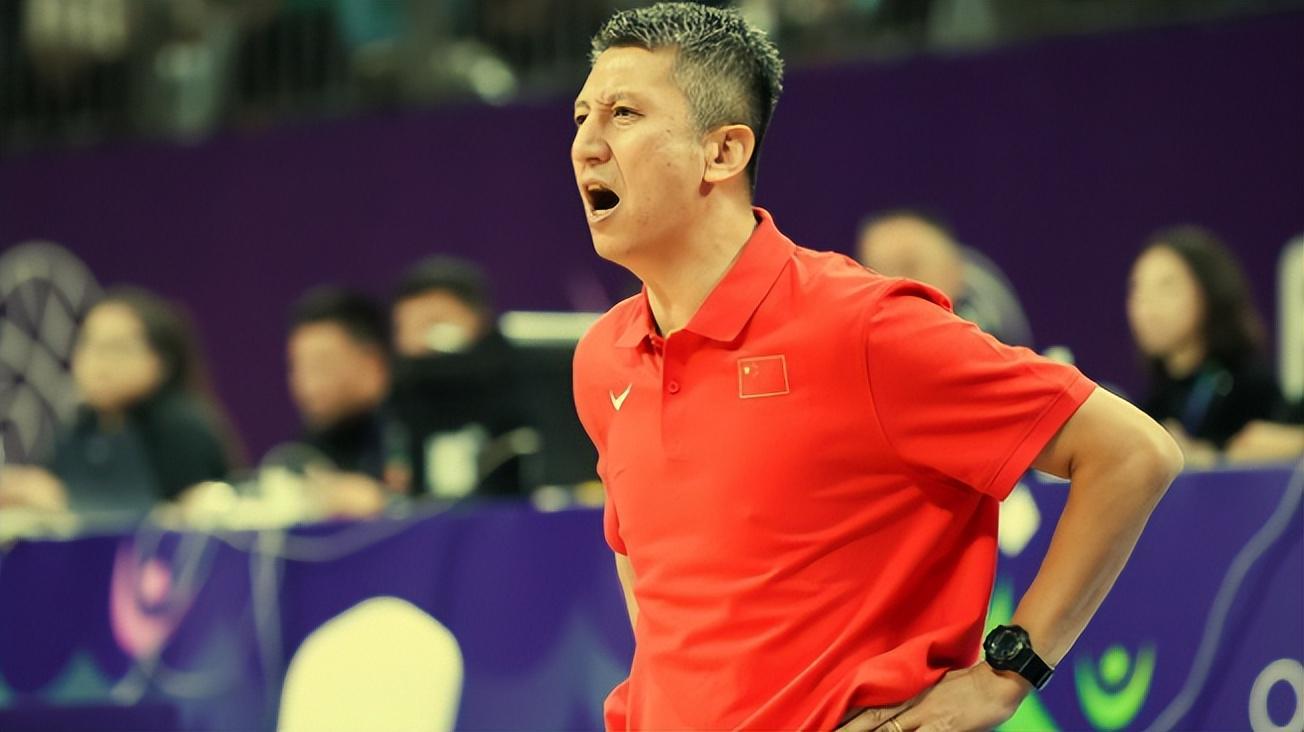 开云登录入口地址-中国队深夜公布21人大名单有惊喜也有意外！郭士强真正的大考来了